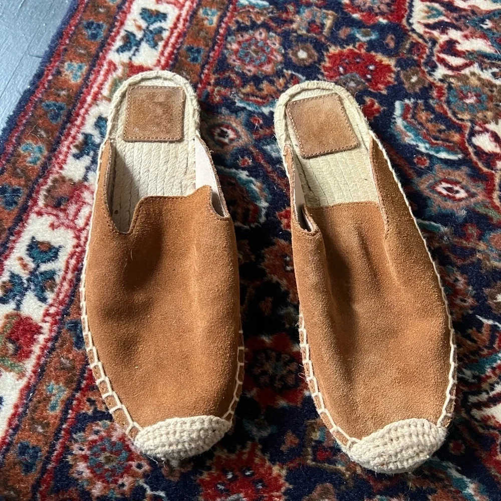 Tory Burch Tan Suede Espadrille Mules, size 6